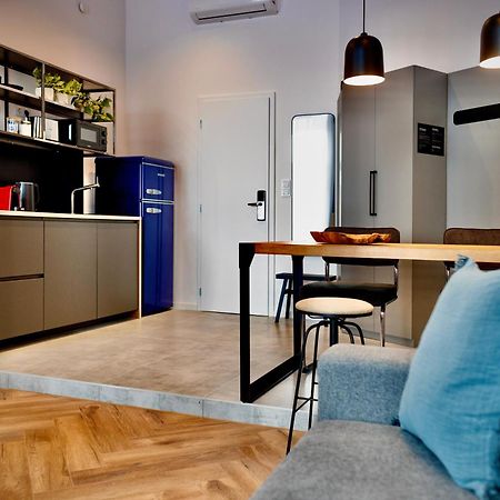 Lujza B Studio 44 Budapest Eksteriør billede